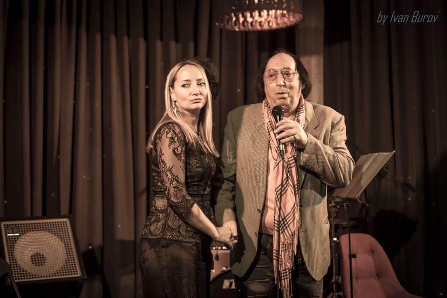 Ольга Герчакова и JazzUp Band выступили в Джаз-кафе «Сценарио»