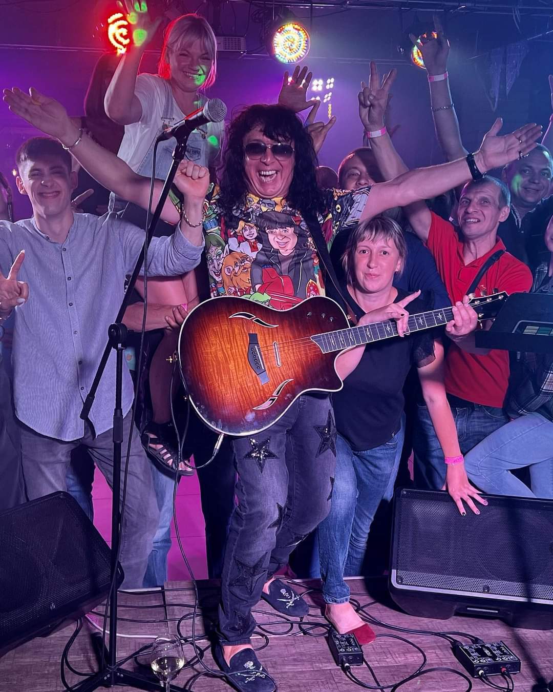 Андрей Алексин выступил в Rock-N-Roll клубе в Абакане
